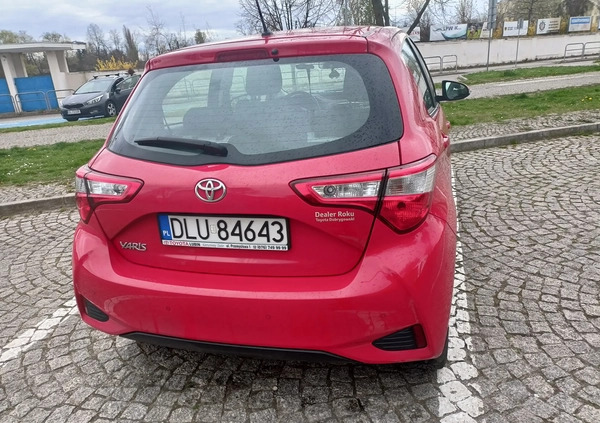 Toyota Yaris cena 56000 przebieg: 48874, rok produkcji 2019 z Legnica małe 16